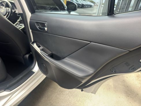 Used 2016 Lexus IS 200t RWD image 15