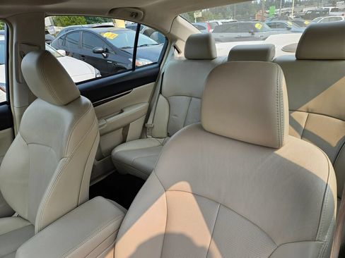 Used 2013 Subaru Legacy 2.5i Limited AWD/4WD image 16