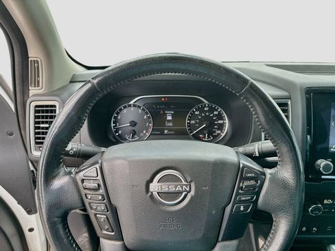 Used 2022 Nissan Frontier SV RWD image 13