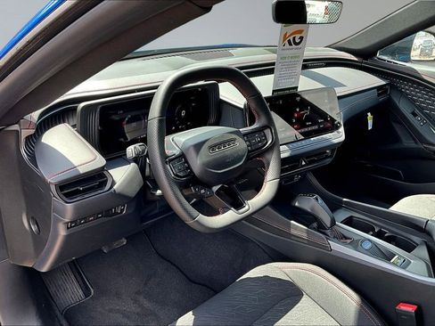 New 2026 Dodge Charger R/T AWD/4WD image 8