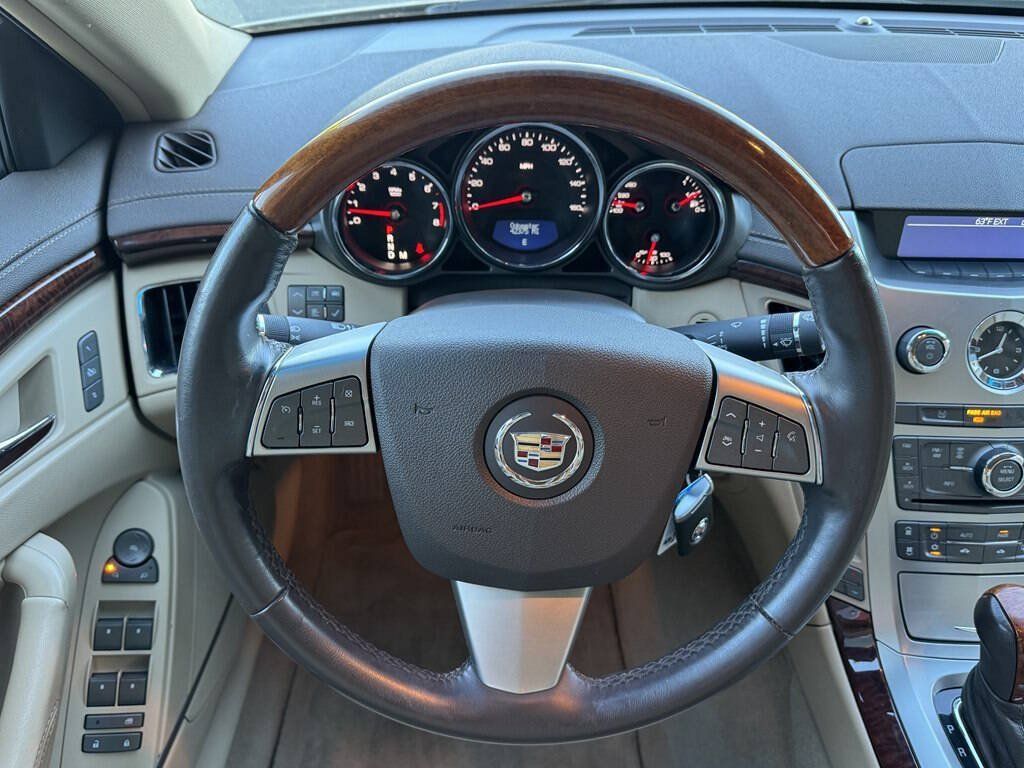 Used 2011 Cadillac CTS Luxury AWD/4WD image 21
