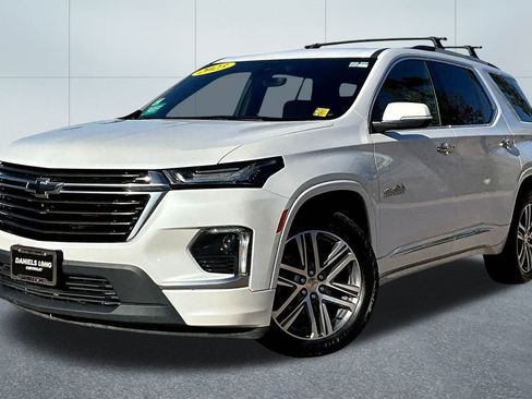 Used 2023 Chevrolet Traverse High Country w/ LPO, Floor Liner Package image 1
