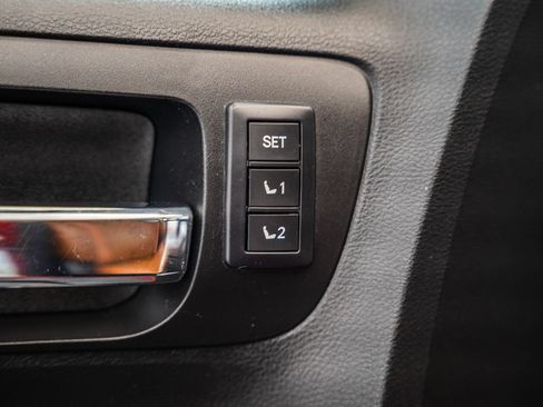 Used 2019 Toyota Tundra 1794 Edition AWD/4WD image 40