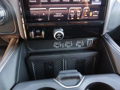 New 2026 RAM 1500 Laramie w/ Night Edition image 46