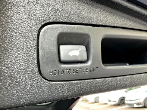 Used 2017 Honda CR-V EX-L image 37