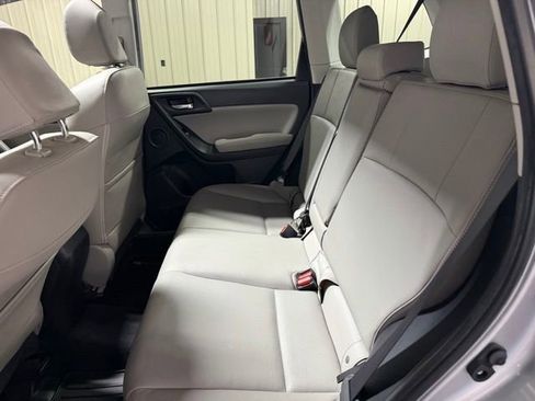 Used 2015 Subaru Forester 2.5i Limited AWD/4WD image 17