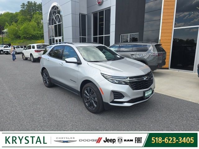 Used 2022 Chevrolet Equinox RS AWD/4WD image 1