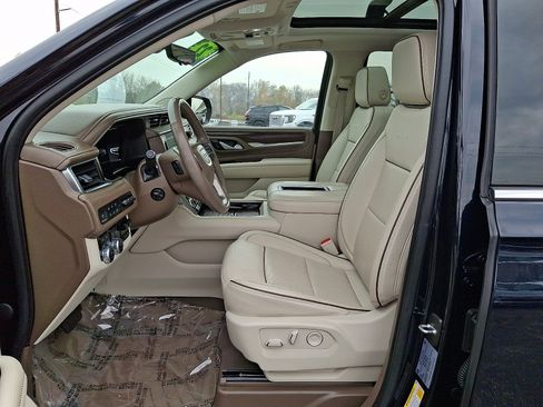 Certified 2022 GMC Yukon Denali w/ Denali Premium Package image 14