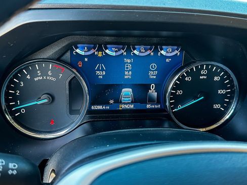 Used 2023 Ford Expedition Limited image 18