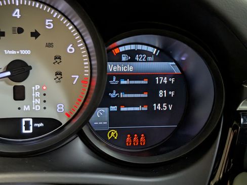 New 2026 Porsche Macan AWD/4WD image 30