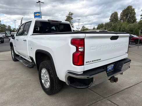 Used 2020 Chevrolet Silverado 2500 LTZ w/ LTZ Plus Package AWD/4WD image 3