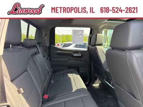 Used 2026 GMC Sierra 1500 Elevation w/ Elevation Premium Package AWD/4WD image 13