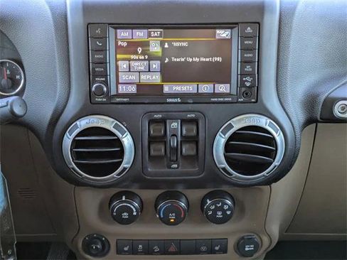 Certified 2016 Jeep Wrangler Unlimited Sahara w/ Max Tow Package image 19