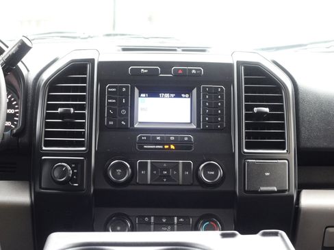 Used 2019 Ford F150 XL w/ Equipment Group 101A Mid AWD/4WD image 18