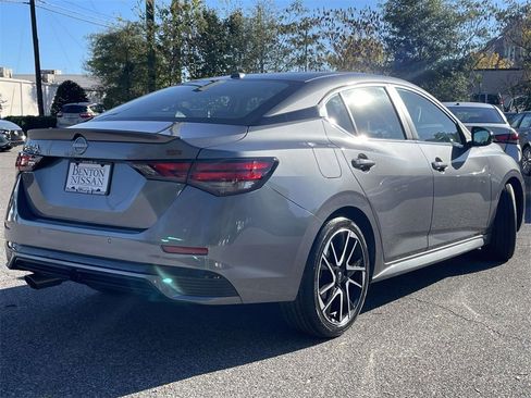 Used 2024 Nissan Sentra SR image 3