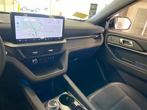 New 2026 Ford Explorer Tremor w/ Tremor Convenience Package image 15