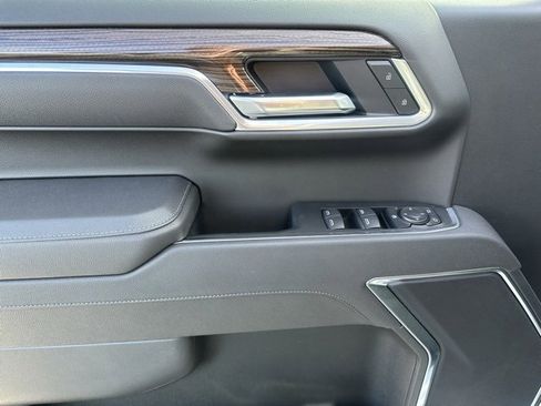 New 2025 Chevrolet Silverado 1500 LT image 3