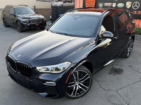 Used 2020 BMW X5 M50i w/ Executive Package AWD/4WD image 7