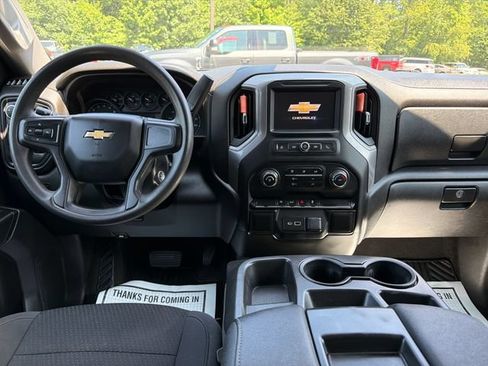 Used 2022 Chevrolet Silverado 1500 Custom AWD/4WD image 14
