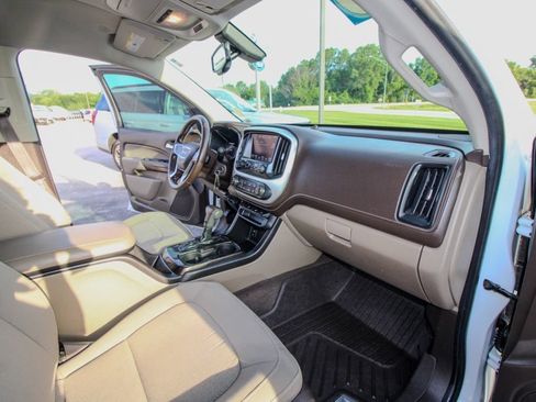 Used 2016 GMC Canyon SLE w/ SLE Convenience Package RWD image 16