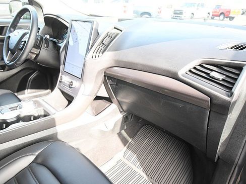 Used 2024 Ford Edge SEL w/ Convenience Package AWD/4WD image 24