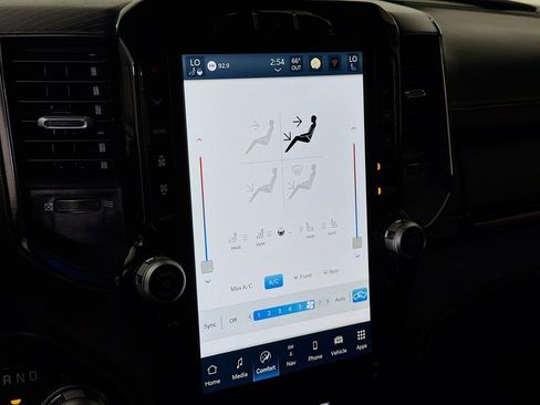 Used 2024 RAM 1500 Limited w/ Body Color Bumper Group image 20