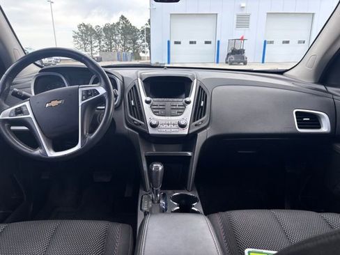 Used 2016 Chevrolet Equinox LT w/ Convenience Package image 9