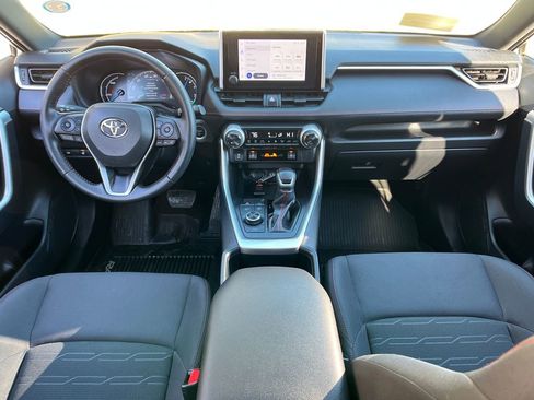 Used 2023 Toyota RAV4 SE w/ Weather & Moonroof Package image 13