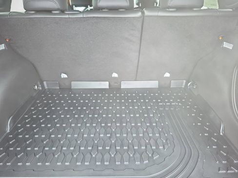 New 2026 Jeep Compass Latitude w/ Sun and Sound Group image 24