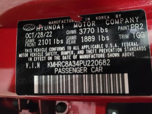 Used 2023 Hyundai Venue SEL FWD image 33