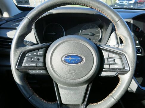 Used 2024 Subaru Crosstrek 2.5i Limited AWD/4WD image 24
