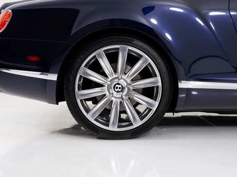Used 2014 Bentley Continental GT image 14
