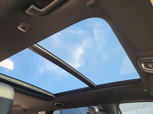 Used 2023 Jeep Wagoneer Series II image 19