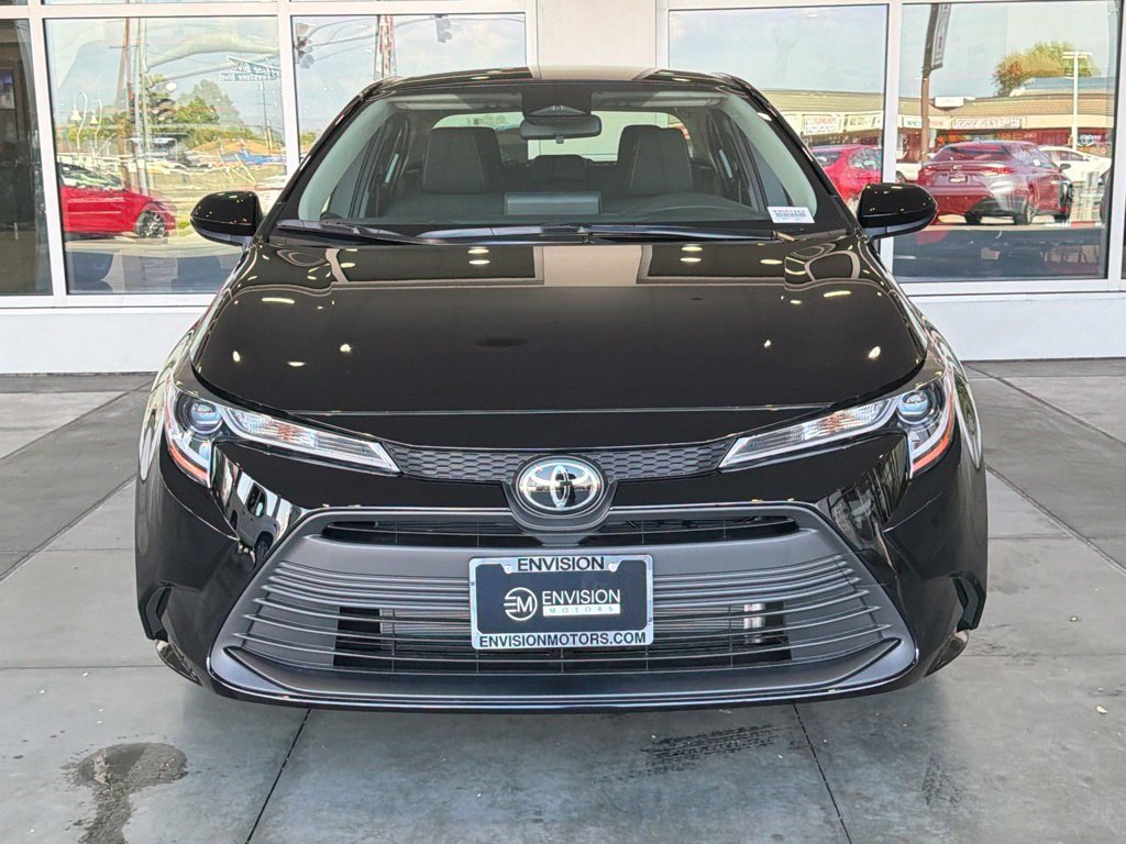 New 2027 Toyota Corolla LE FWD image 4