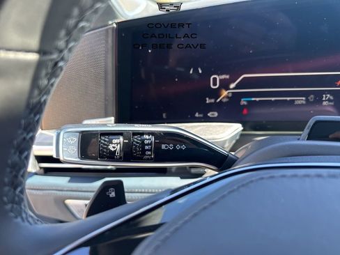 New 2026 Cadillac Escalade IQ Luxury 2 w/ LPO, Floor Liner Package image 36