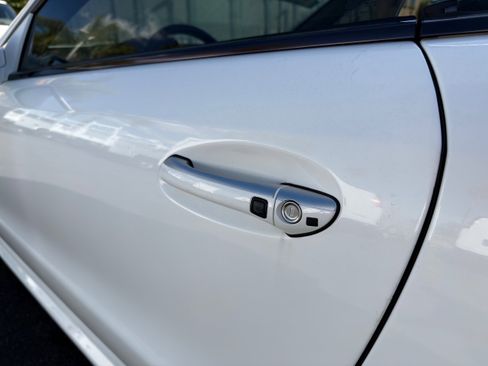 Used 2007 Mercedes-Benz SL 550 image 33