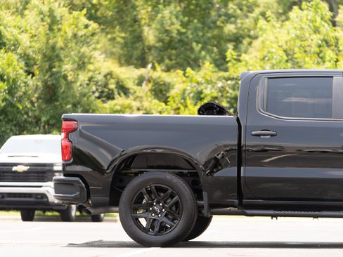 Used 2026 Chevrolet Silverado 1500 Custom RWD image 6