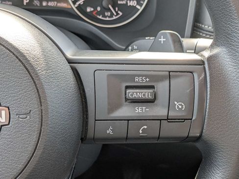 Used 2024 Nissan Rogue S AWD/4WD image 25