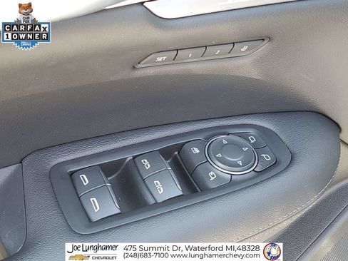 Certified 2023 Cadillac XT5 Sportv w/ LPO, Floor Liner Package AWD/4WD image 25