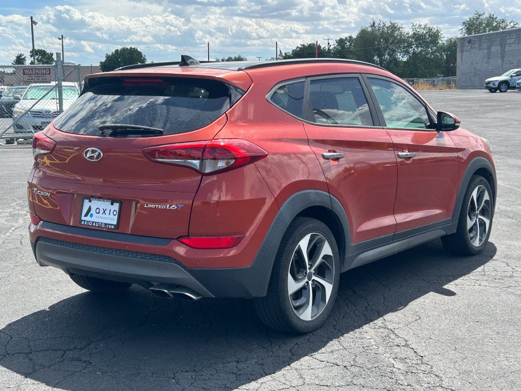 Used 2016 Hyundai Tucson Limited w/ Option Group 03 FWD image 3