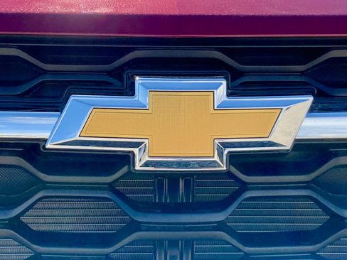 New 2025 Chevrolet Trax LT w/ Driver Confidence Package image 21