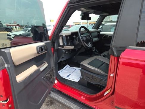 Used 2021 Ford Bronco Wildtrak AWD/4WD image 35