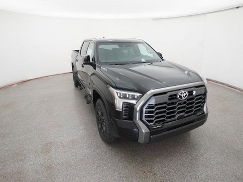 New 2025 Toyota Tundra Platinum image 32
