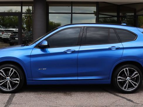 Used 2018 BMW X1 xDrive28i w/ M Sport Package AWD/4WD image 8
