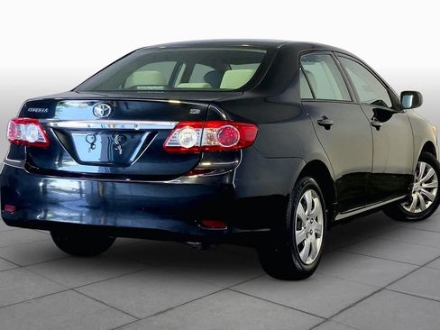 Used 2012 Toyota Corolla LE FWD image 12