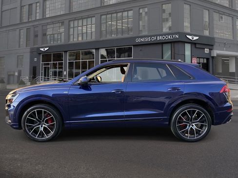 Used 2021 Audi Q8 Prestige AWD/4WD image 6
