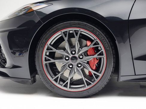 Used 2023 Chevrolet Corvette Stingray Premium Conv w/ Z51 Performance Package image 39