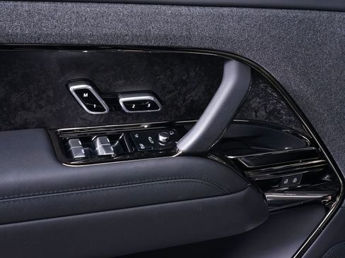 Used 2023 Land Rover Range Rover Sport First Edition image 33