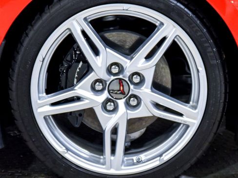 Used 2021 Chevrolet Corvette Stingray Preferred Cpe w/ 2LT image 13