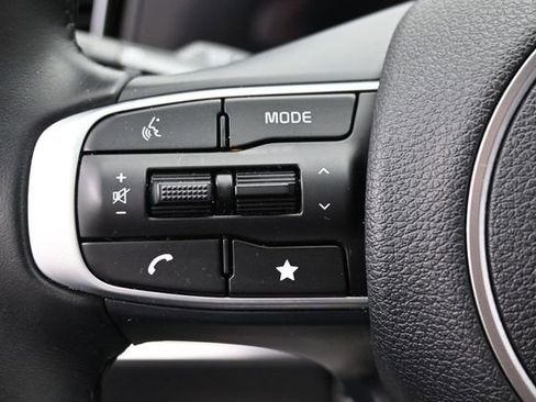 Used 2023 Kia Sportage X-Line AWD/4WD image 16
